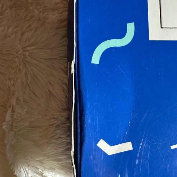 Rose Gold & White Jewelry Holder, Organizer, Display | Geometric Heart | New Box - Picture 8 of 11